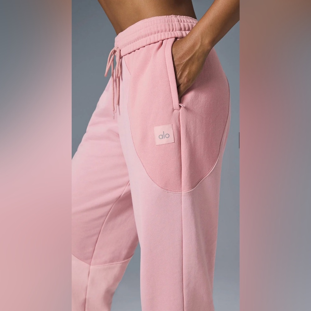 Alo Yoga Nwot Make Waves Sweatpants Sunset Pink Tonal Special Edition Color S View 5